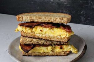 BMF_BaconEgg&CheeseSandwich