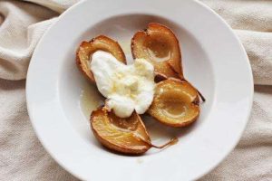 Maple roasted pears