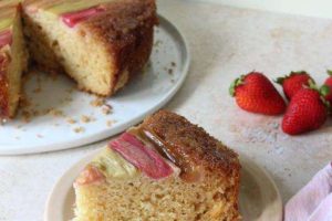 BMF_UpsideDownRhubarbCakeWithStreusel
